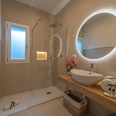 Vittorio * San Teodoro (Sardinia)