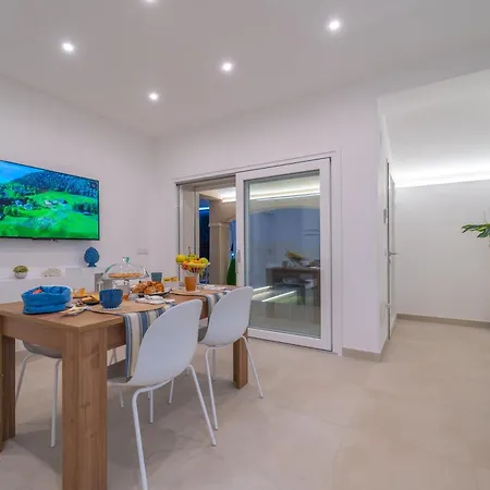 Vittorio Holiday home San Teodoro (Sardinia)